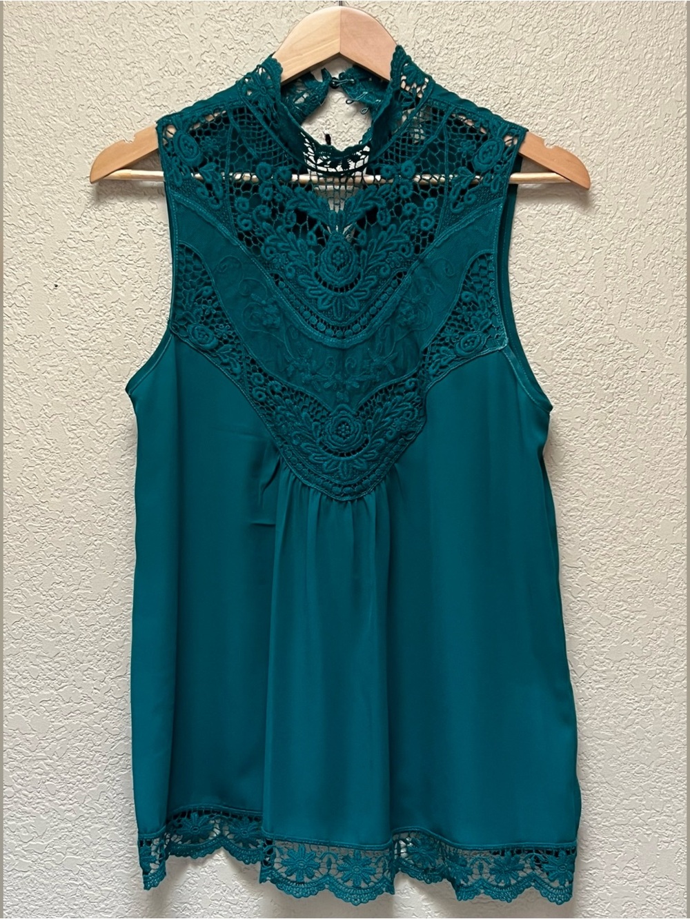 Takara Women’s Green Embroidered Design Top Size-M